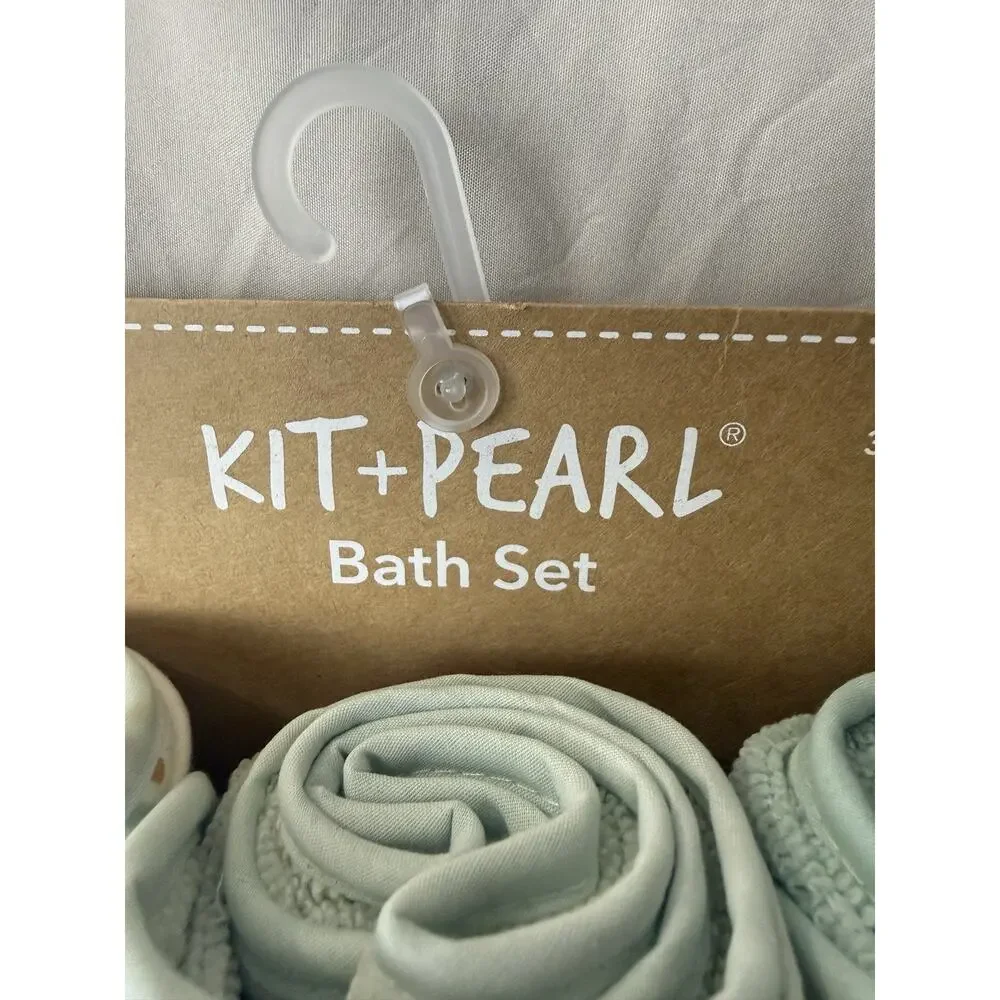 Kit + Pearl Baby Bath Set 6 Pc Blue Rainbow 3 Hooded Towels 3 Washcloths NWT
